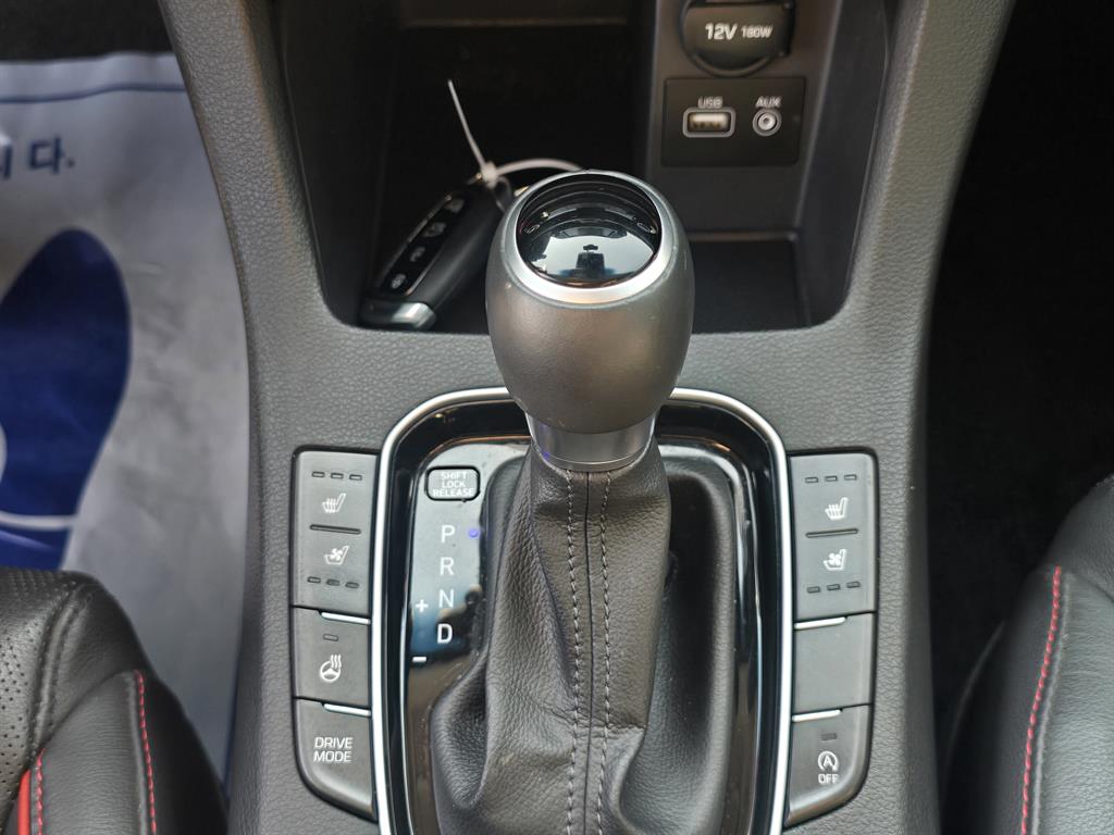 HYUNDAI i30 - Vista 12