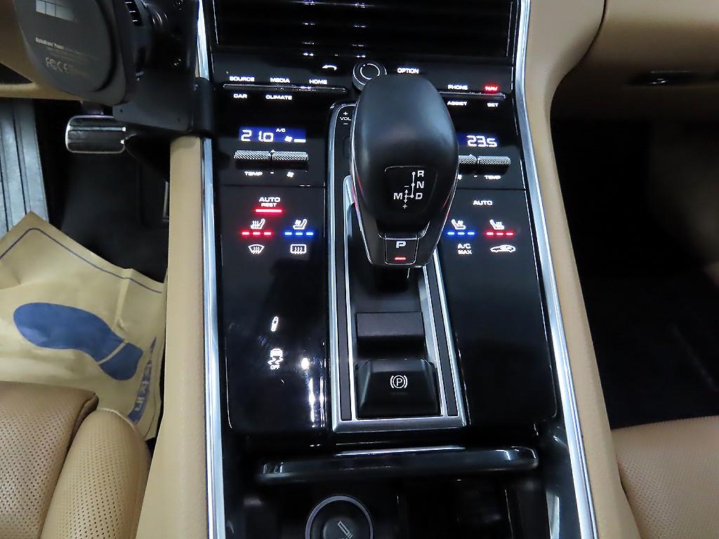 Porsche Panamera - Vista 10