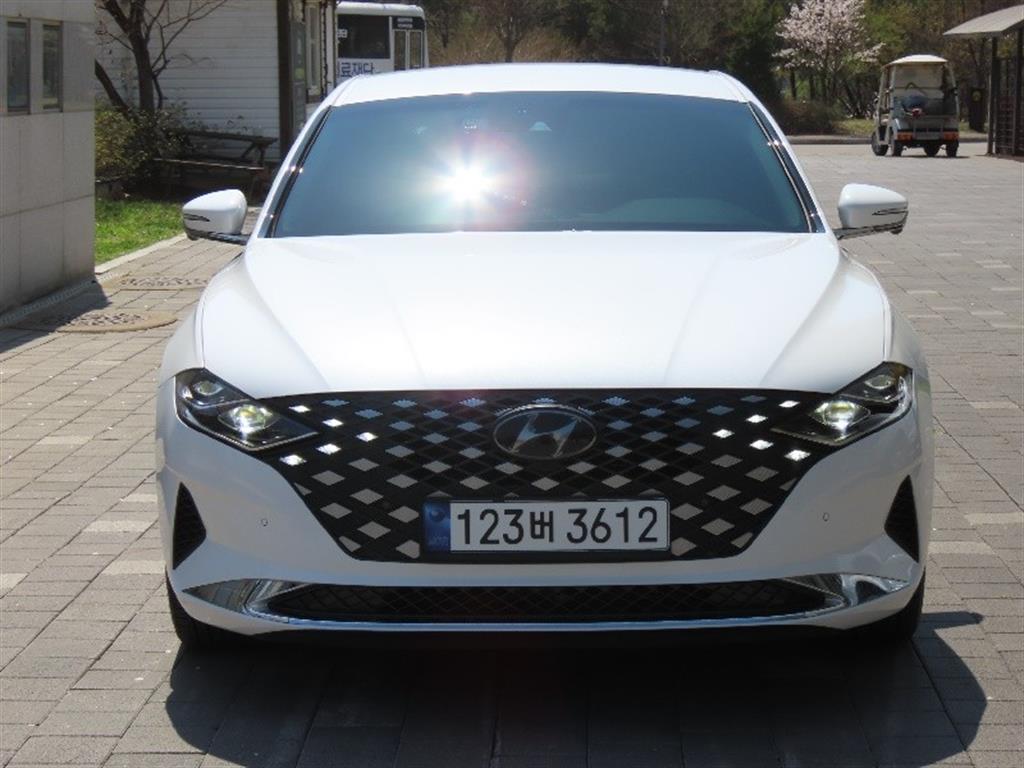 HYUNDAI Grandeur 2022 - Importación desde Corea - HF Imports Iquique - Foto 1