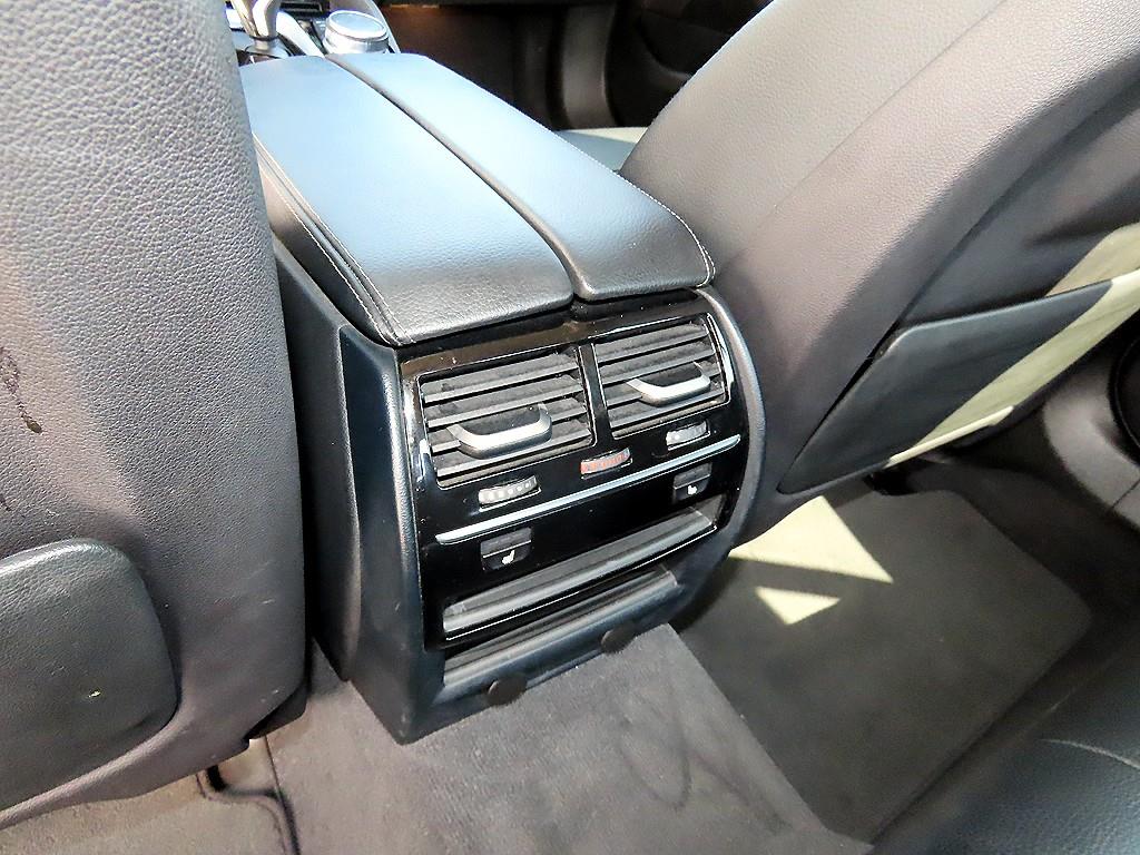 BMW 5 Series 2018 Gris - Importación desde Corea - HF Imports Iquique - Foto 16