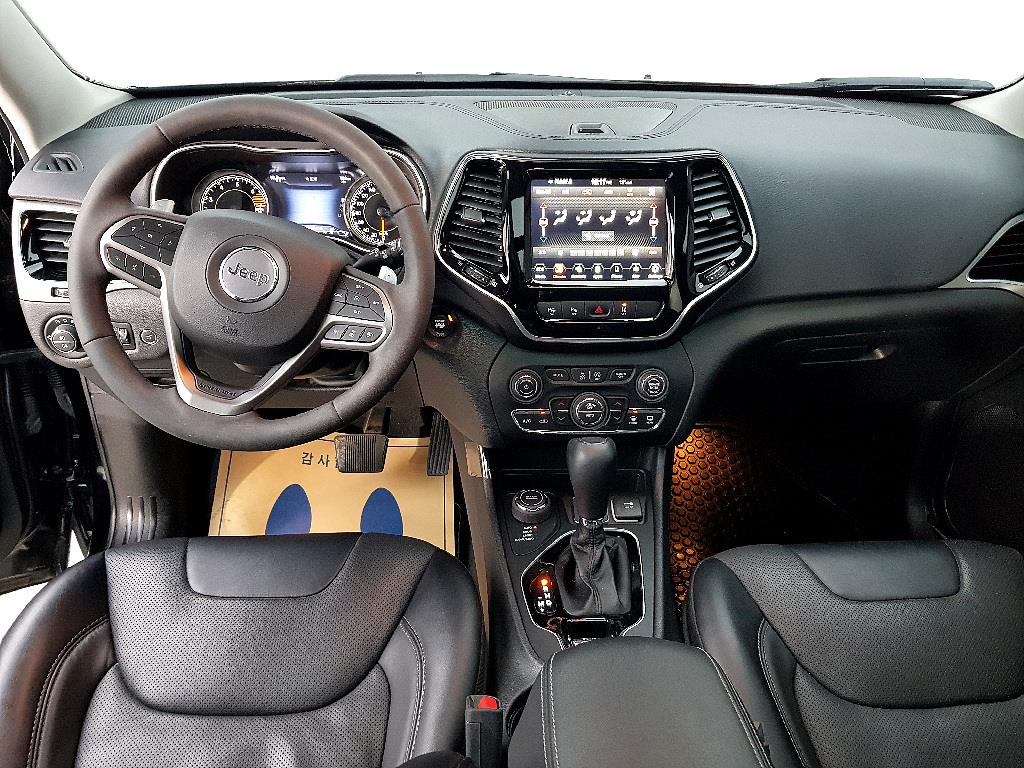 Jeep Cherokee - Vista 5