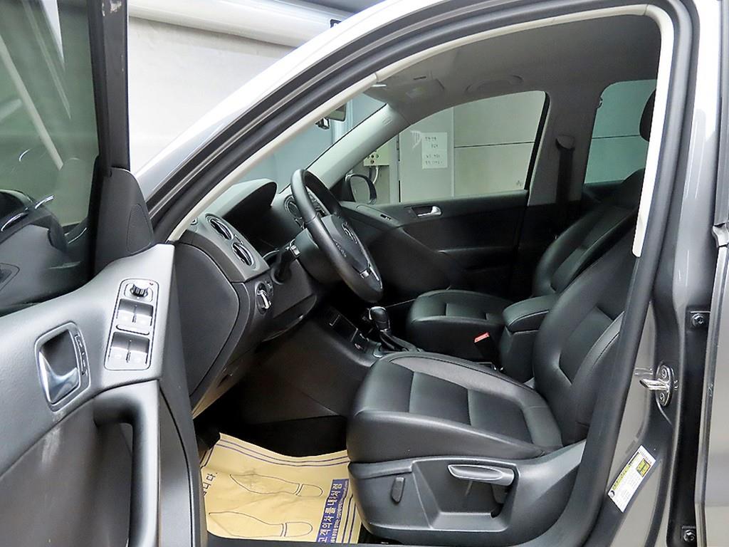 Mercedes Benz E class - Vista 5