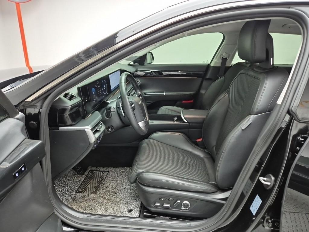 HYUNDAI Grandeur - Vista 11