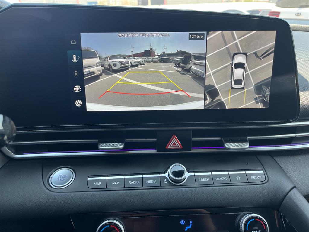 HYUNDAI Avante - Vista 9