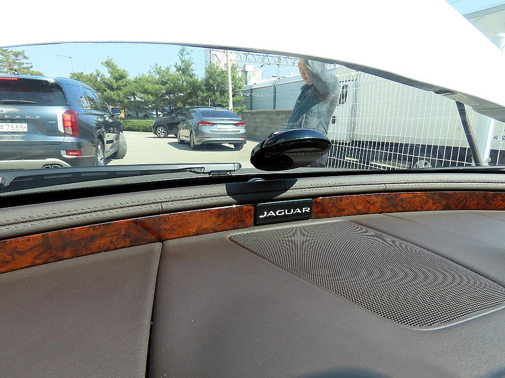 Jaguar XJ 2015 Blanco - Importación desde Corea - HF Imports Iquique - Foto 14