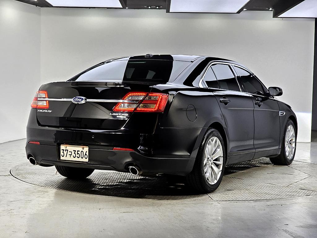 Ford Torus - Vista 4