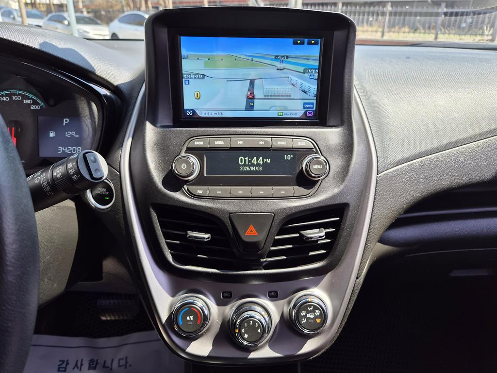 Chevrolet Spark - Vista 11