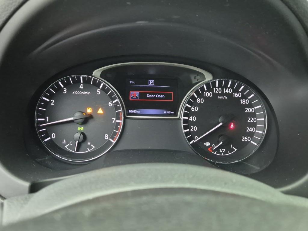 Nissan Altima - Vista 7