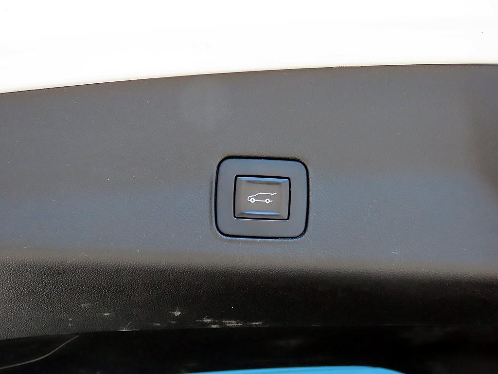 Chevrolet Trail Blazer 2021 Blanco - Importación desde Corea - HF Imports Iquique - Foto 18