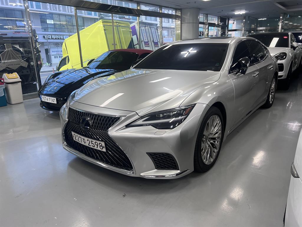 Lexus LS 2021 Plateado - Importación desde Corea - HF Imports Iquique - Foto 1