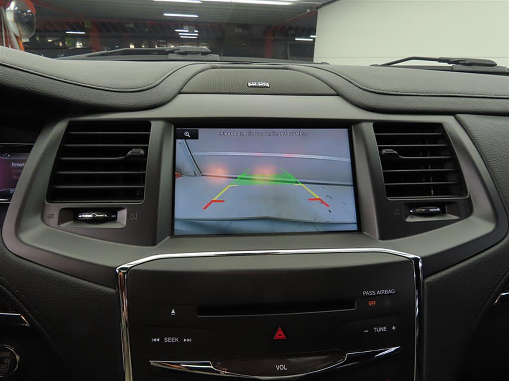 Lincoln MKS - Vista 12