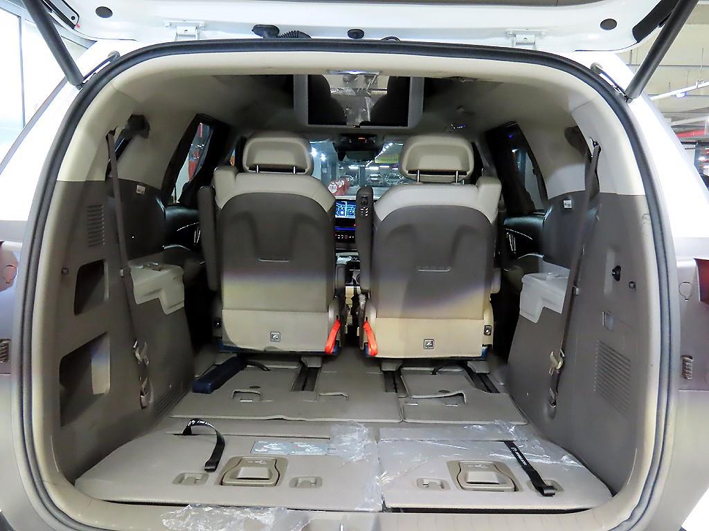 KIA Carnival 2024 Blanco - Importación desde Corea - HF Imports Iquique - Foto 15