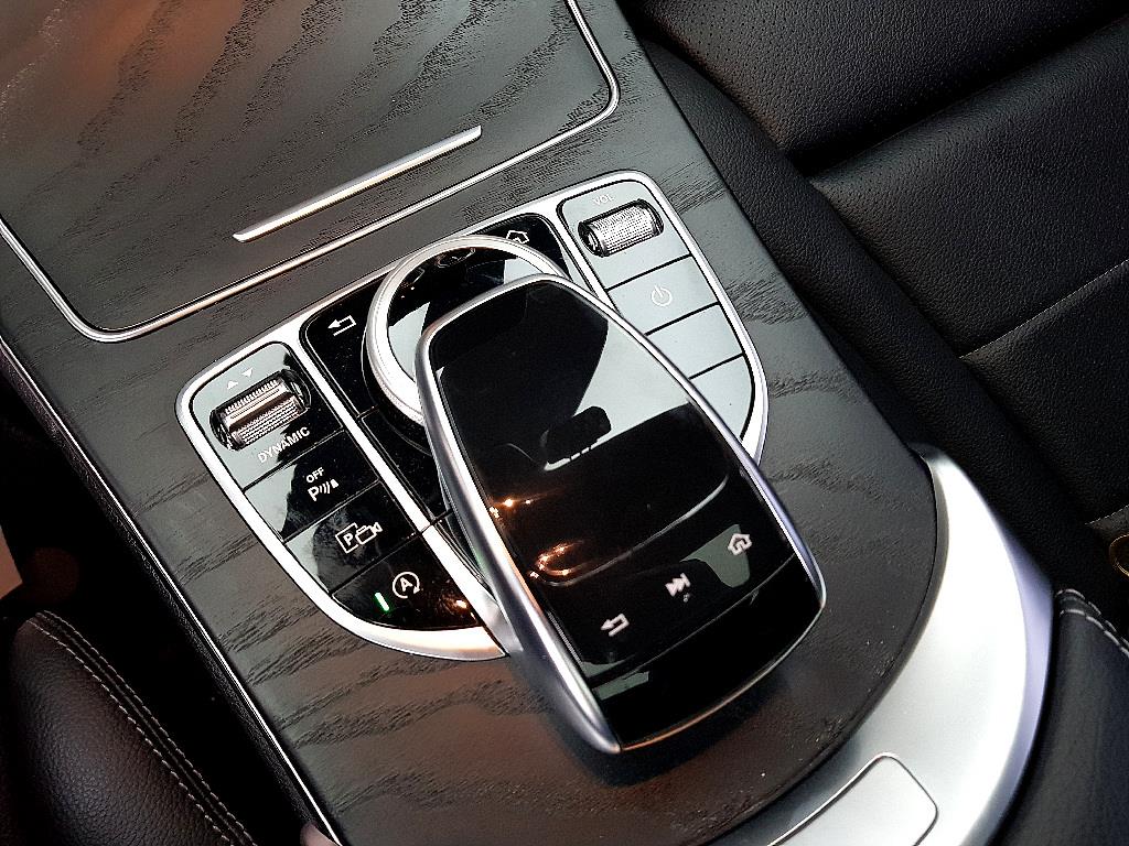 Mercedes Benz C Class 2019 Negro - Importación desde Corea - HF Imports Iquique - Foto 13