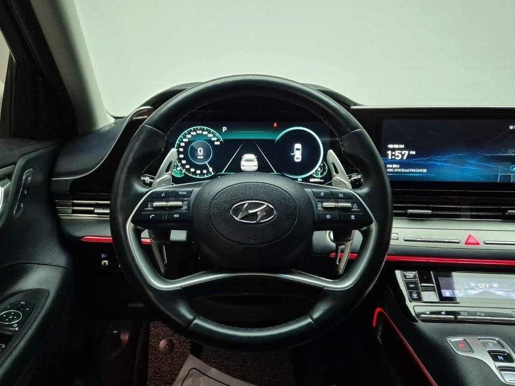 HYUNDAI Grandeur - Vista 9