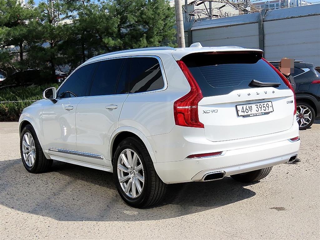 Volvo XC90 - Vista 3