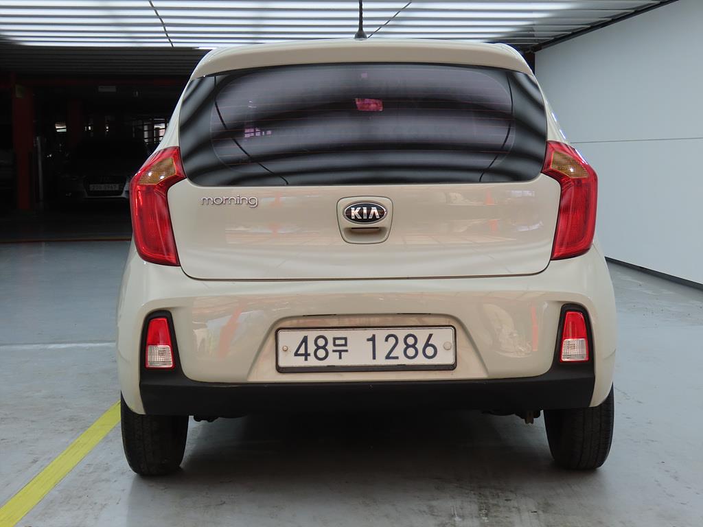 KIA Morning - Vista 4