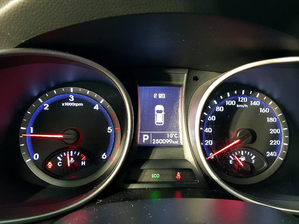 HYUNDAI Santa Fe - Vista 7