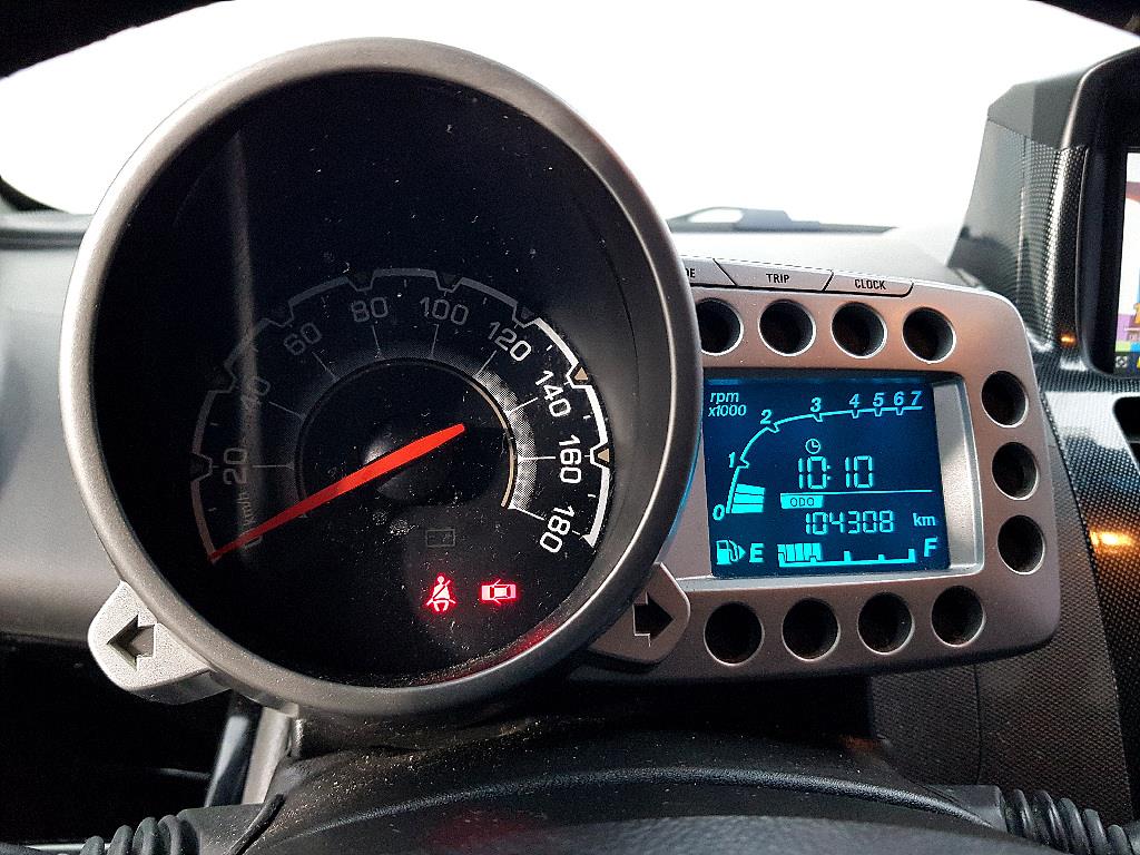 Chevrolet Spark - Vista 5