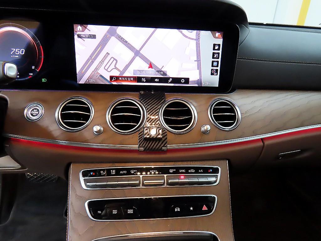 Mercedes Benz E class 2021 Blanco - Importación desde Corea - HF Imports Iquique - Foto 14