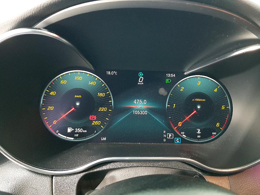 Mercedes Benz C Class - Vista 6