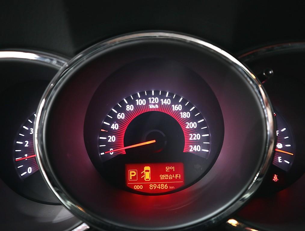 KIA Sorento - Vista 7