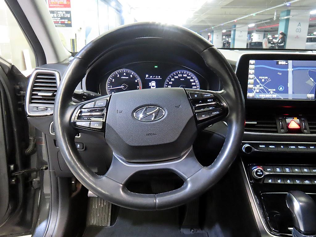 HYUNDAI Grandeur - Vista 8