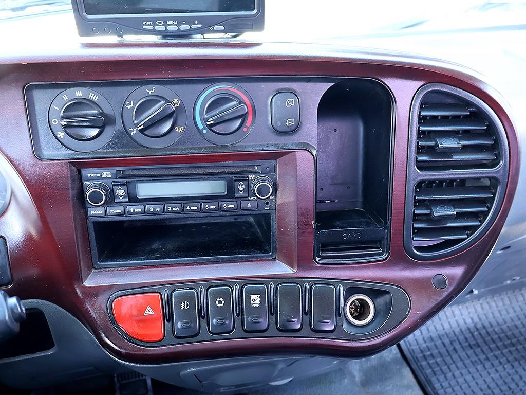 medium and large cargo Cargo 2014 Blanco - Importación desde Corea - HF Imports Iquique - Foto 9