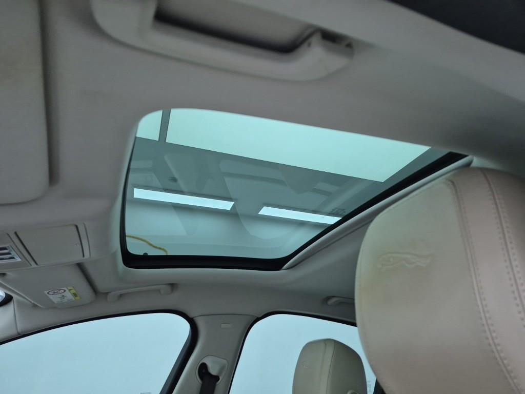 Jaguar XF 2017 Blanco - Importación desde Corea - HF Imports Iquique - Foto 13