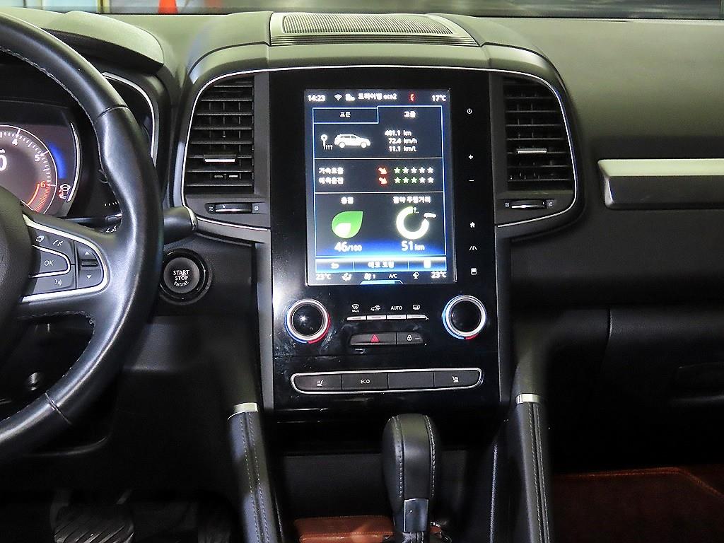 SAMSUNG QM6 - Vista 11