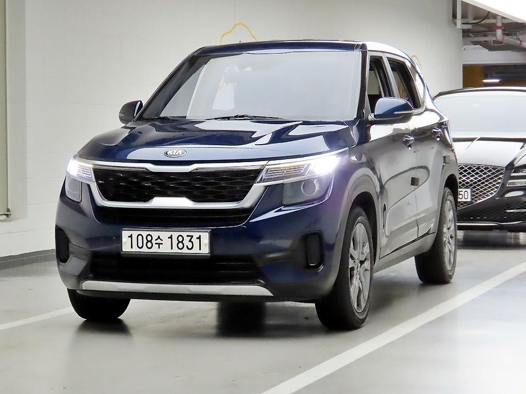 KIA Seltos - Vista 2