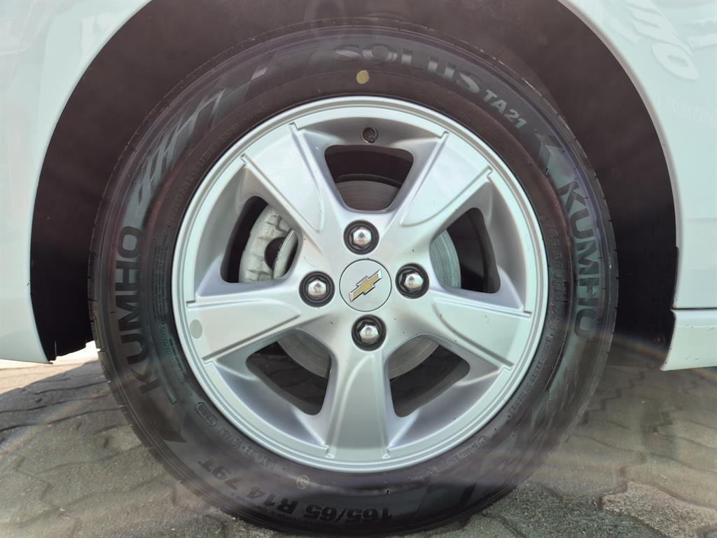 Chevrolet Spark 2016 Blanco - Importación desde Corea - HF Imports Iquique - Foto 20