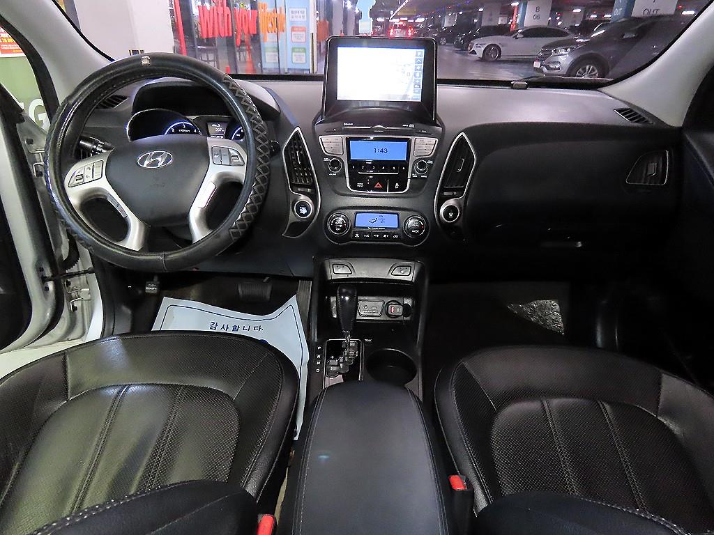 HYUNDAI Tucson - Vista 10