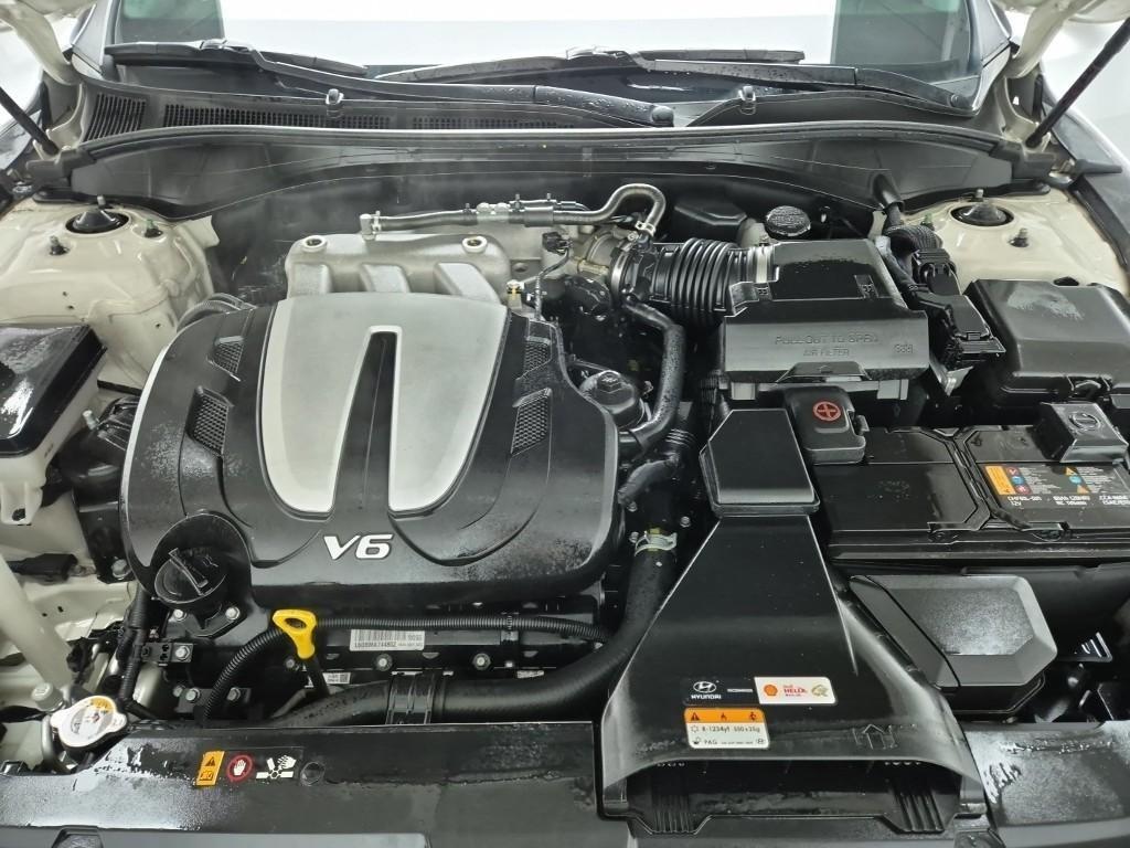 HYUNDAI Grandeur - Vista 5