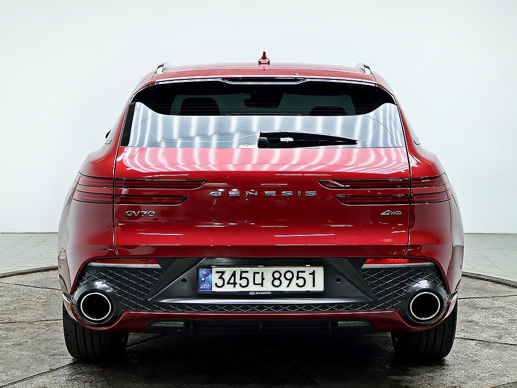 Genesis GV70 - Vista 5