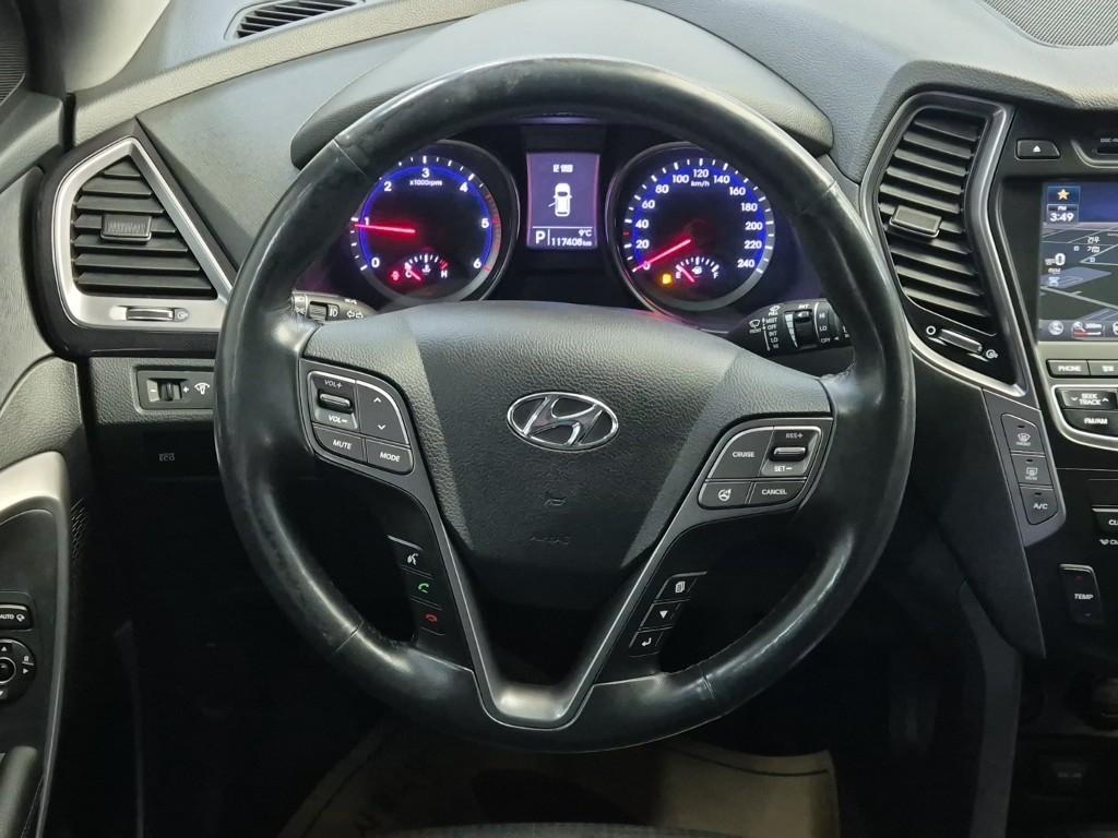 HYUNDAI Maxcruz - Vista 9