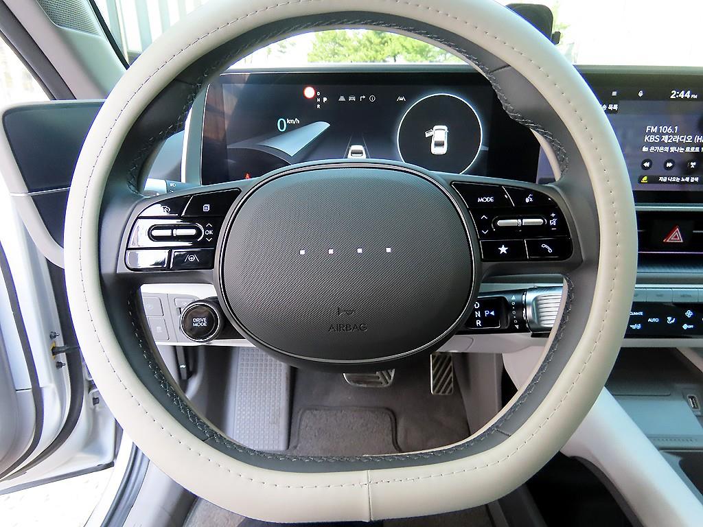 HYUNDAI Ioniq 6 - Vista 8