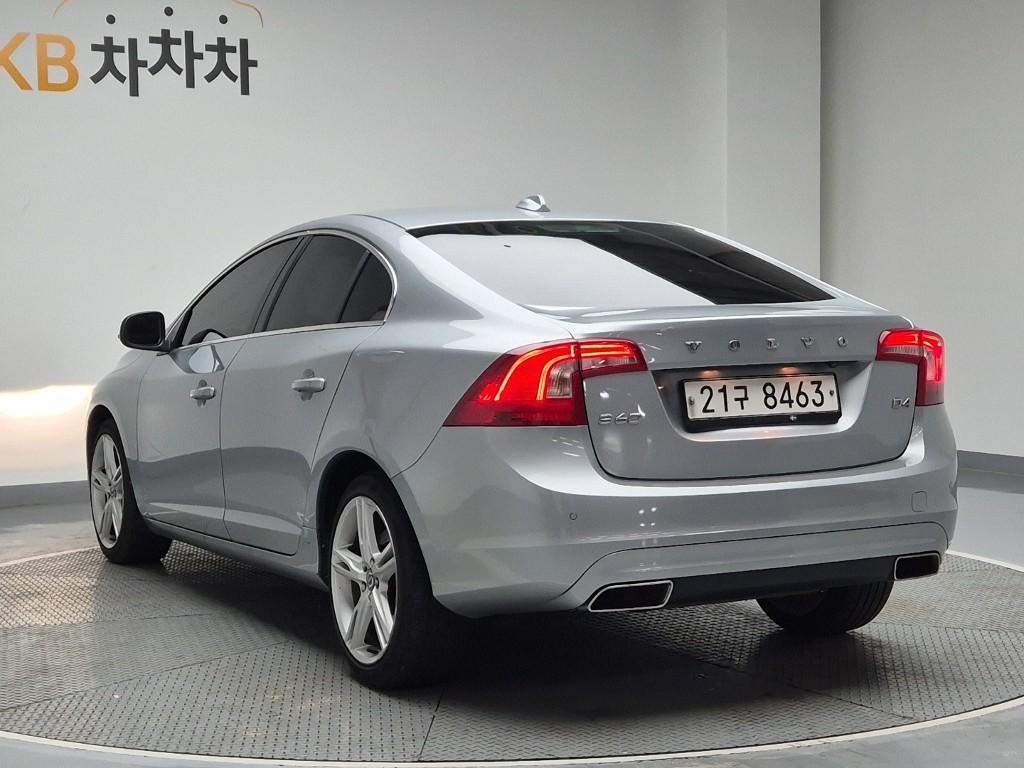 Volvo S60 - Vista 2