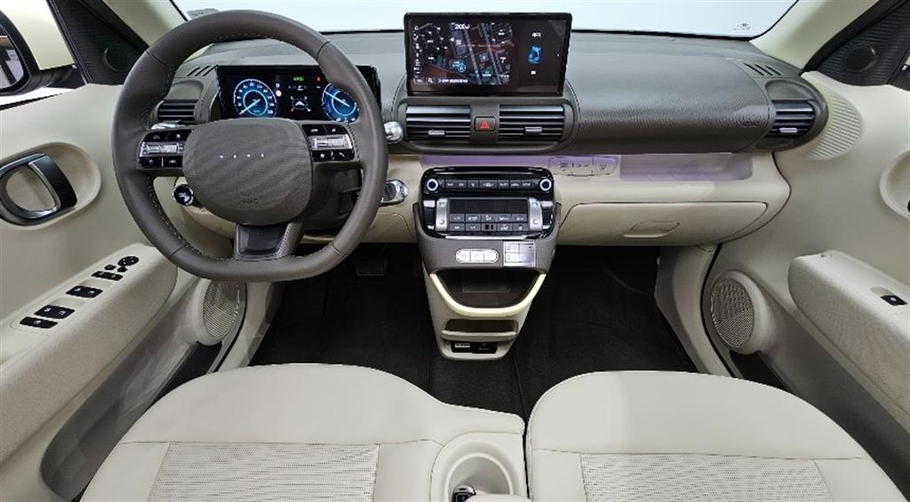 HYUNDAI Casper - Vista 4