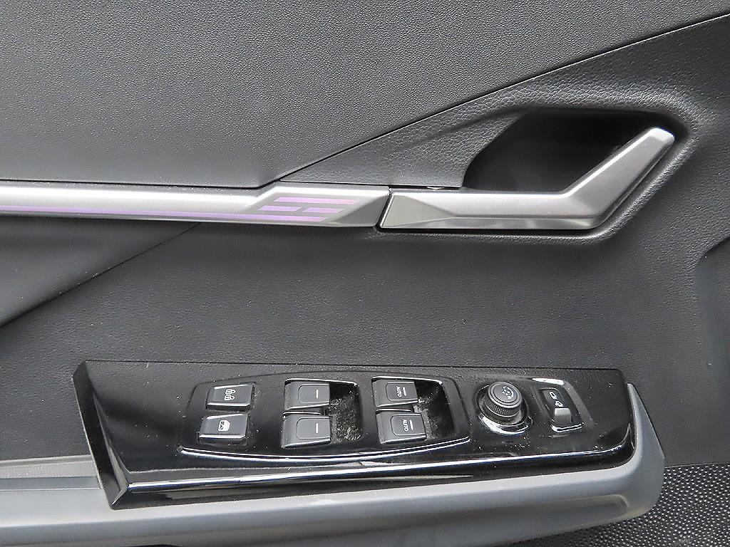 Ssangyong Torres 2023 Blanco - Importación desde Corea - HF Imports Iquique - Foto 13