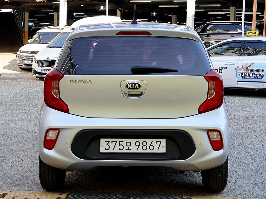 KIA Morning - Vista 5