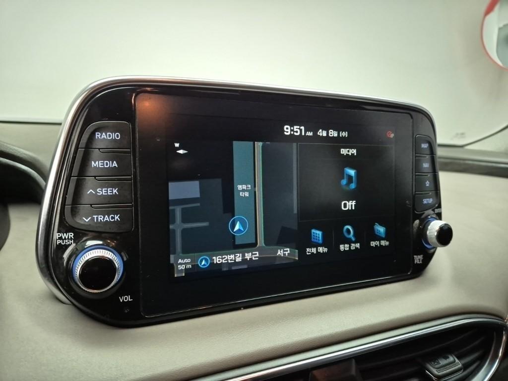 HYUNDAI Santa Fe 2020 Negro - Importación desde Corea - HF Imports Iquique - Foto 13