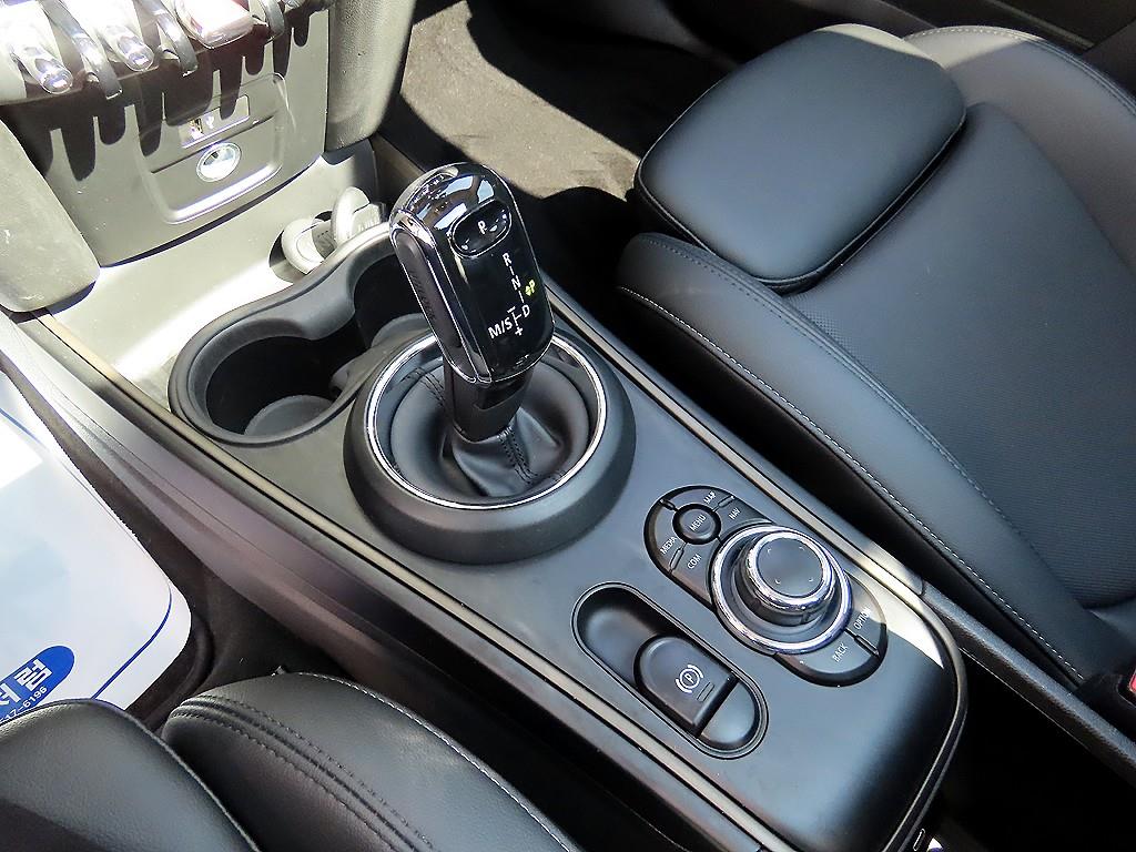 Mini Countryman - Vista 11