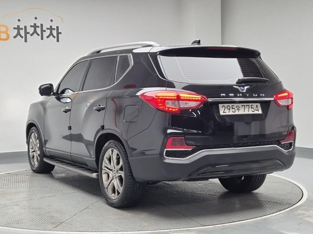 Ssangyong Rexton - Vista 2