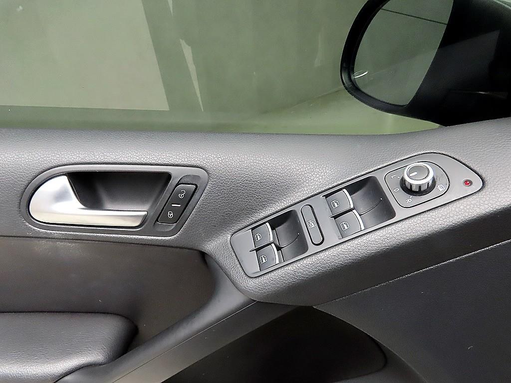 Mercedes Benz E class - Vista 11