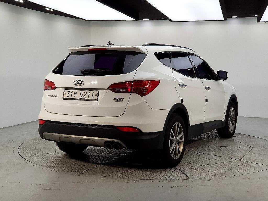 HYUNDAI Santa Fe - Vista 4