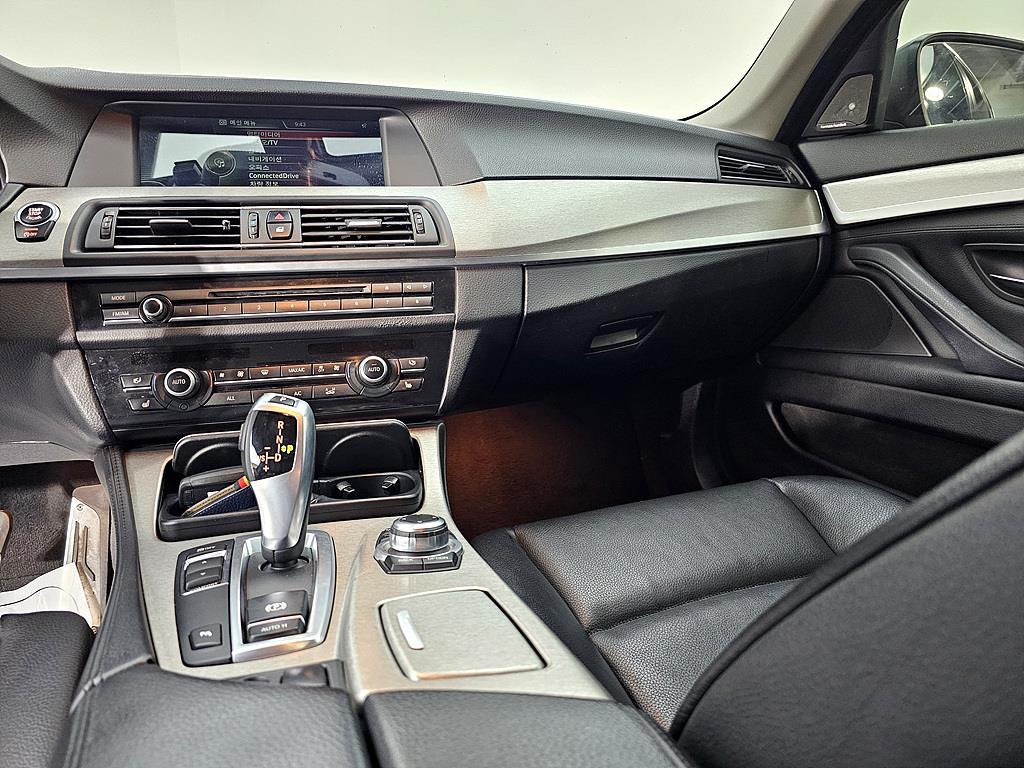 BMW 5 Series - Vista 10