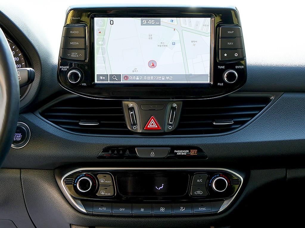 HYUNDAI i30 2018 Gris - Importación desde Corea - HF Imports Iquique - Foto 9