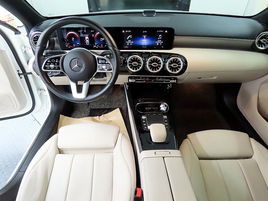 Mercedes Benz A Class - Vista 7