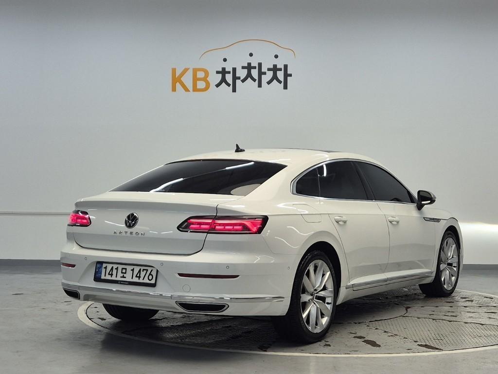 Volkswagen Arteon - Vista 3