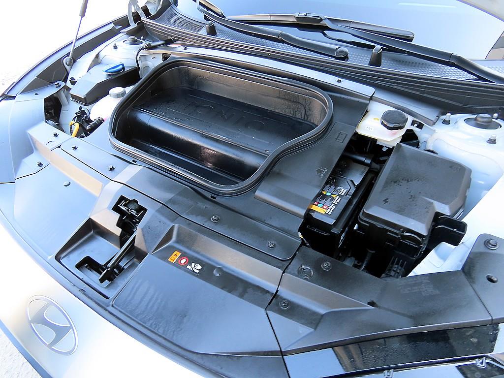 HYUNDAI Ioniq 6 2023 Gris - Importación desde Corea - HF Imports Iquique - Foto 19